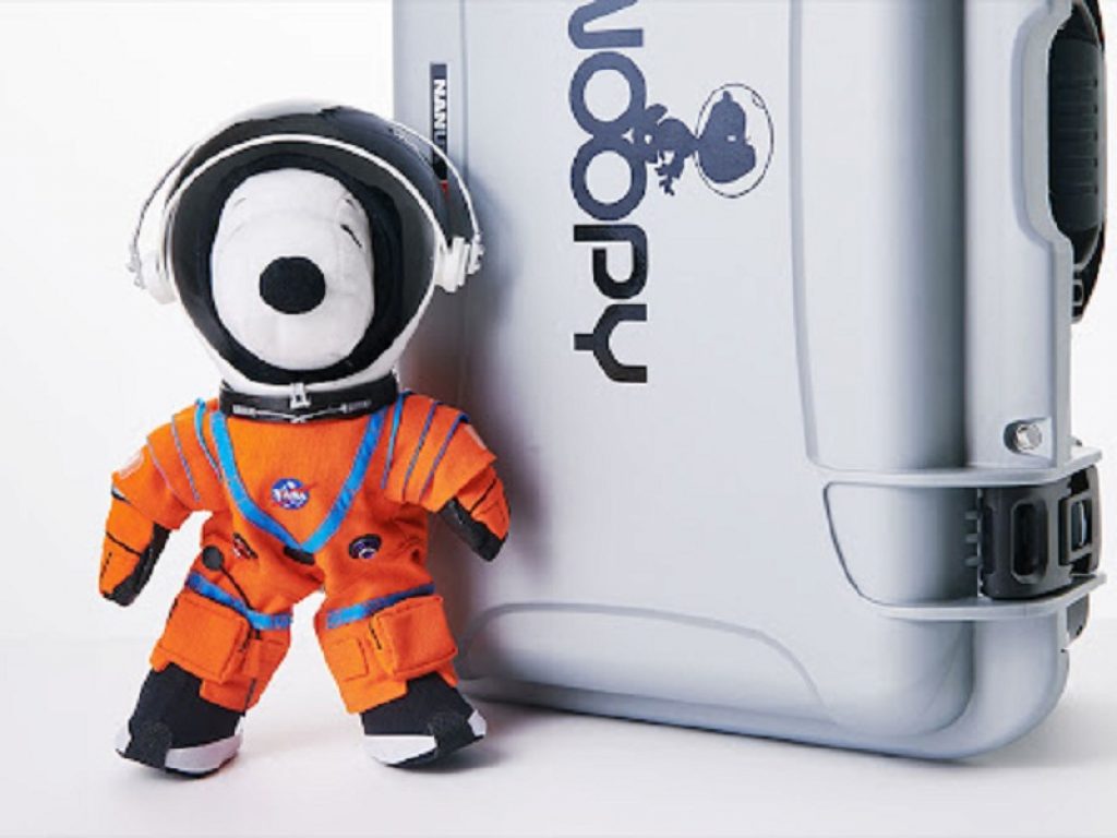 Snoopy all'inizio del 2022 volerà sulla Luna come indicatore di gravità zero con la missione Artemis I della Nasa