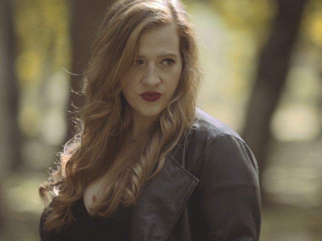 Nicole Kazmerski pubblica il suo primo singolo