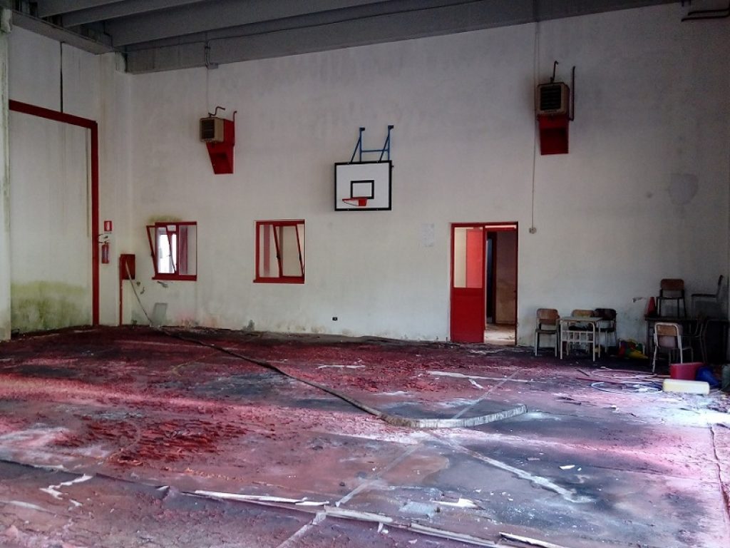 Napoli, si rigenera la palestra abbandonata del quartiere Ponticelli