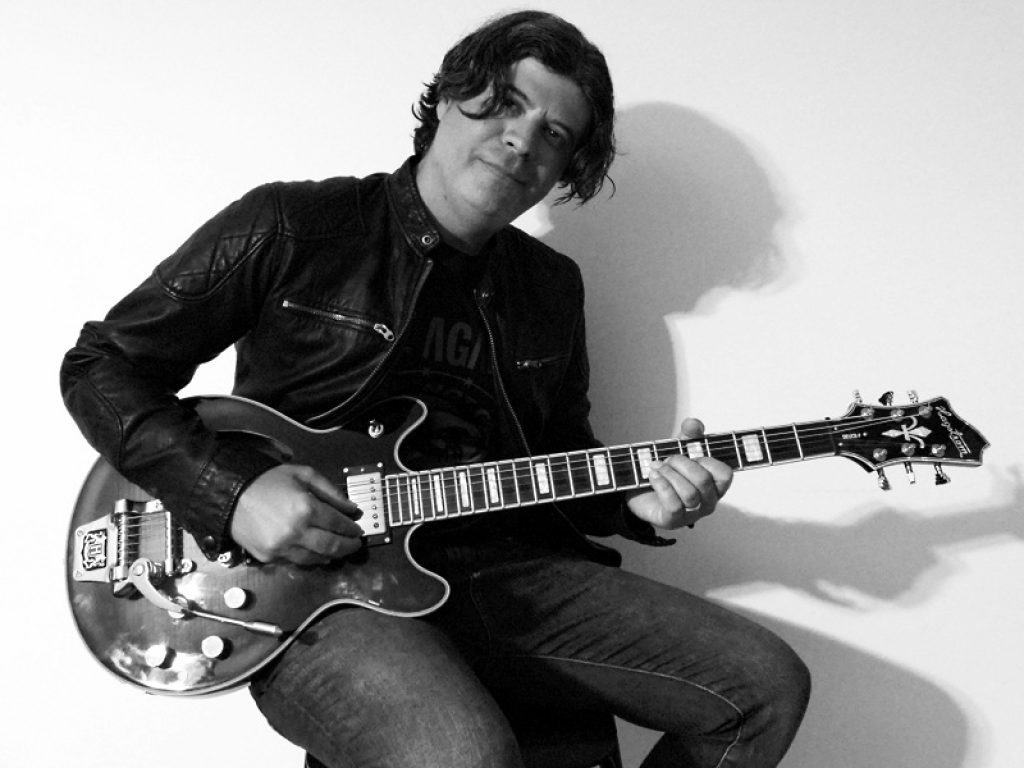 Giuseppe D’Alonzo ft. Eleonora Toscani: fuori “Decisamante Labile”. Nuovo singolo del cantautore è su tutte le piattaforme digitali