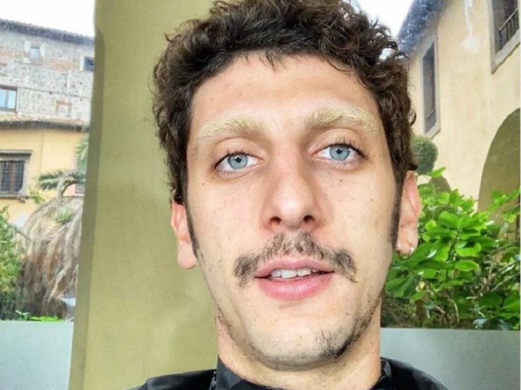 Roma Nord come il Vietnam: social scatenati con Pietro Castellitto