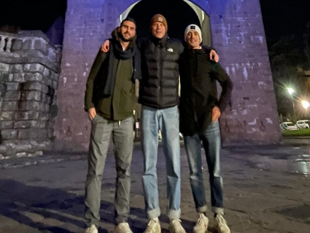 “La cultura cresce ovunque?”: l’installazione sulla Torre di San Niccolò per i 5 anni di Edera, l'associazione ideata da un gruppo di otto ragazzi under trenta