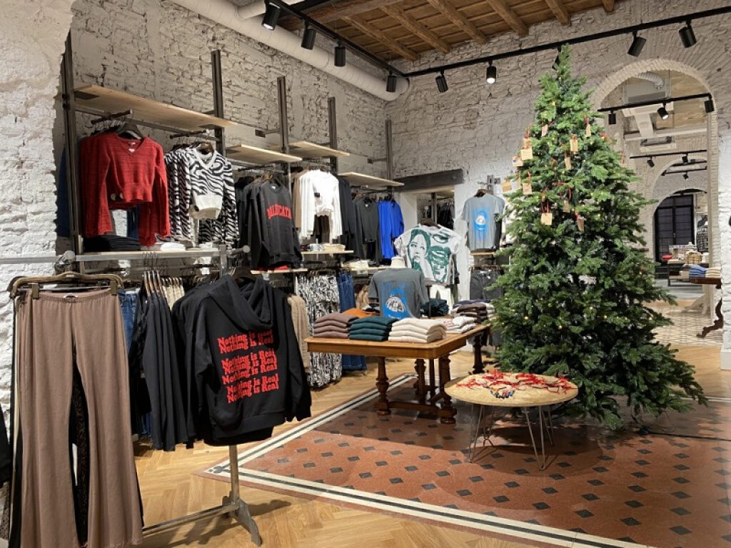 Subdued ha aperto un negozio a Roma