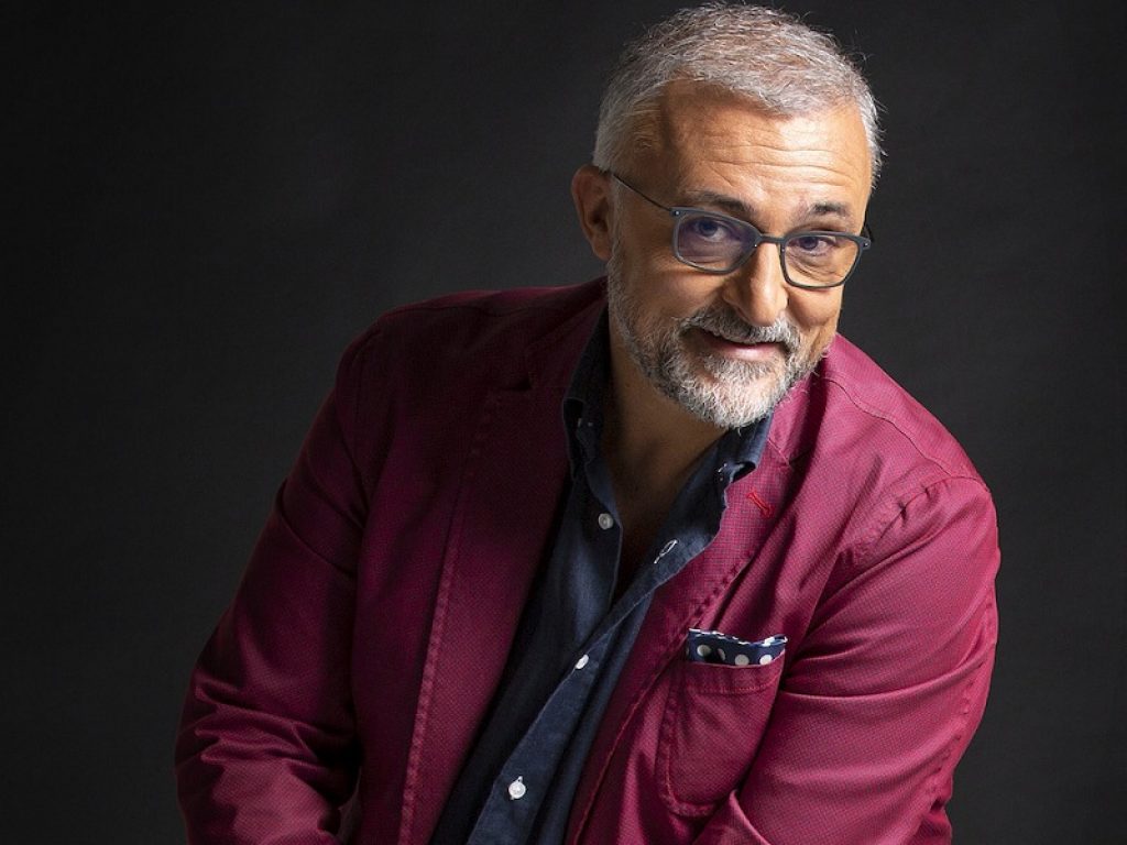 Paolo Caiazzo in scena al Teatro Augusteo