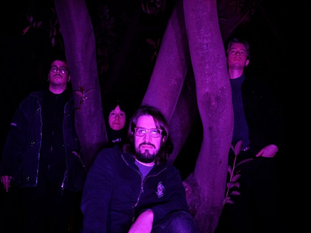 "Riopetra" è il nuovo singolo dei Cosmetic