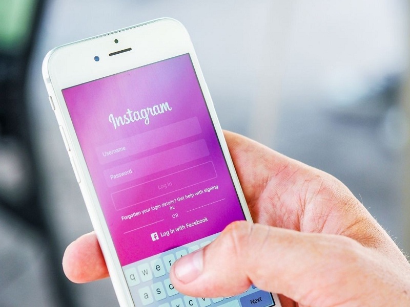 Si chiama "Instagram Pills Academy" il nuovo progetto dell’Instagram coach Arianna Cavina che insegna come sfondare sui social