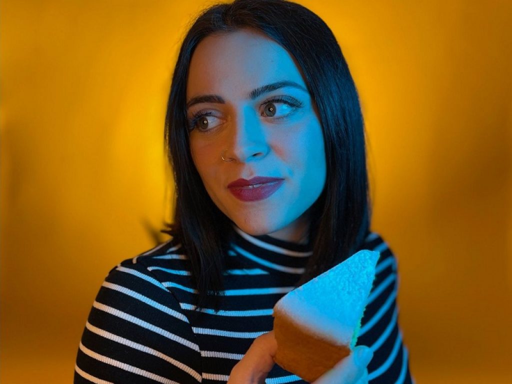 La Complice serve la sua "Torta Margherita"