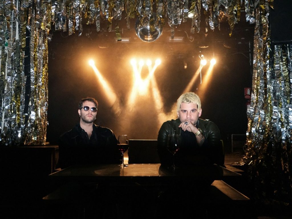 In rotazione radiofonica e online su tutte le piattaforme digitali "Falliscono i locali", il nuovo singolo dei The Heron Temple