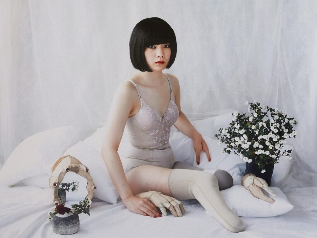 "Io, lei, l’altra" al Magazzino delle Idee di Trieste