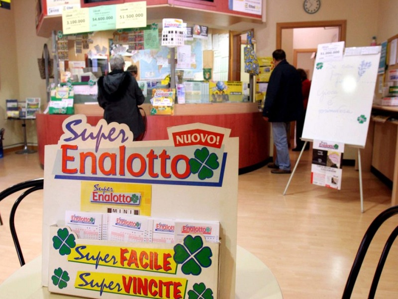 Estrazione Superenalotto di oggi, lunedì 29 aprile 2024. La combinazione vincente del 29/4/2024, le quote, archivio estrazioni e verifica vincite.