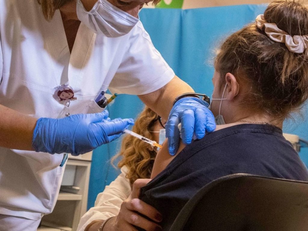 donne vaccini aggiornati rna alieno sottovarianti test igra varianti pfizer vaccino obbligo vaccinale