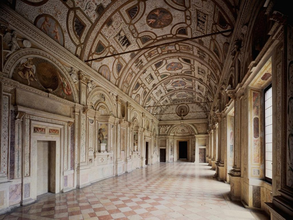 Galleria dei Mesi palazzo ducale