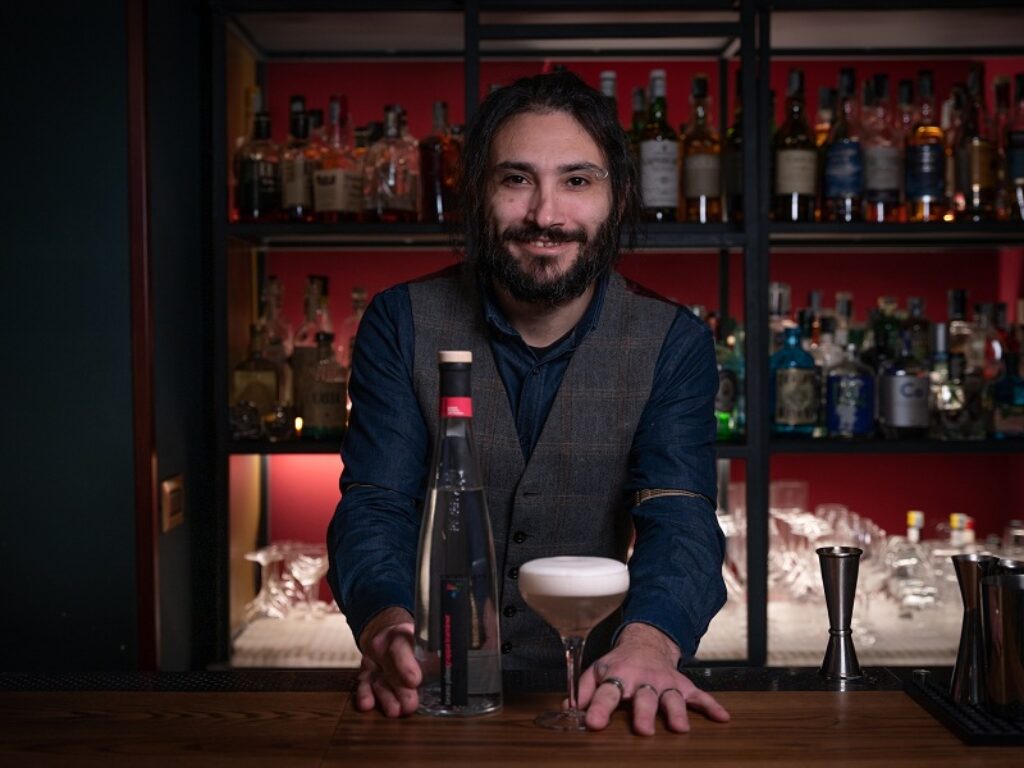 ITALIAN CLUB di Joe Marzovilla