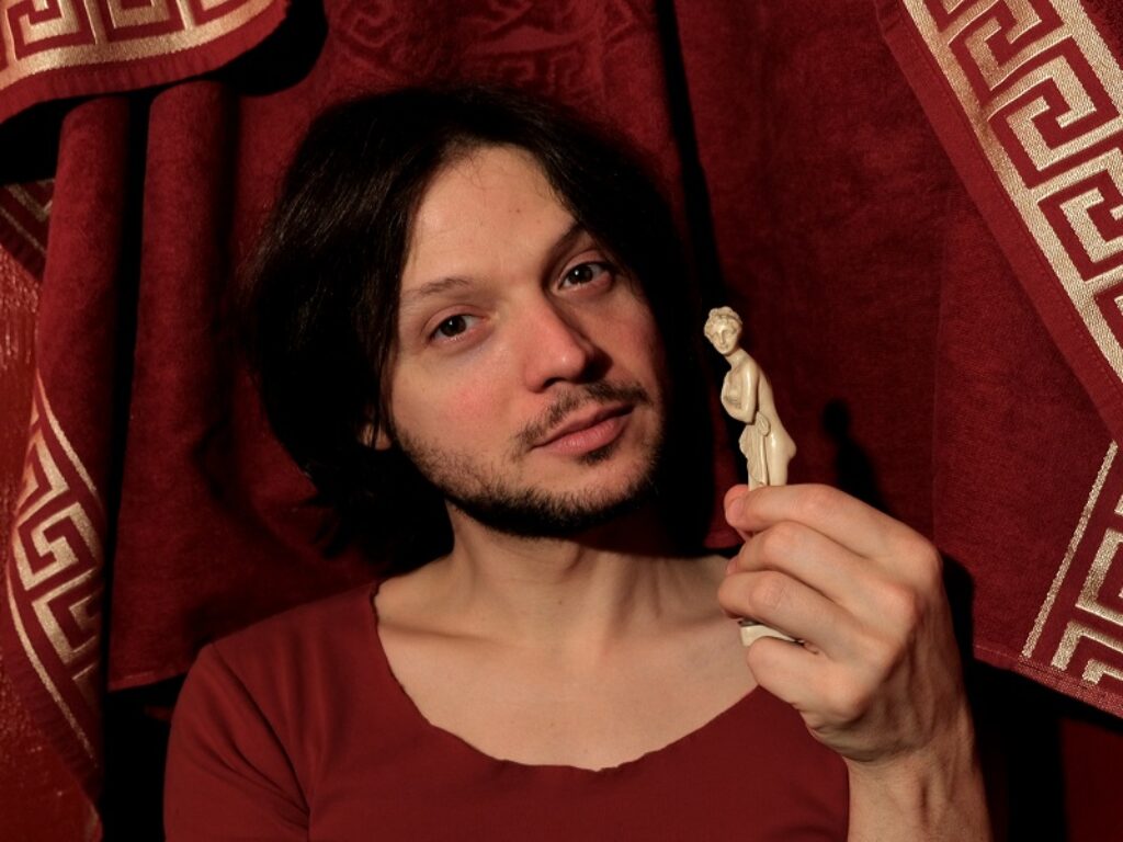 torso virile colossale