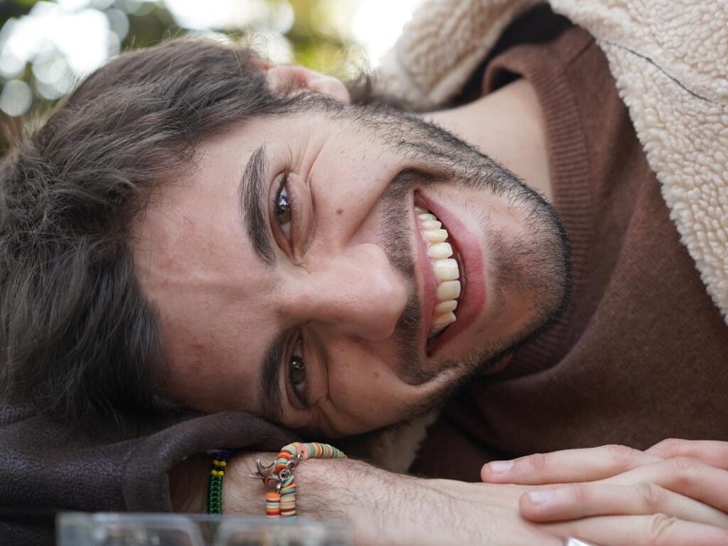 scomodi e sconvenienti