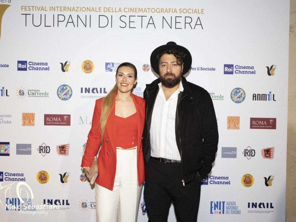 veronica tulipani di seta nera