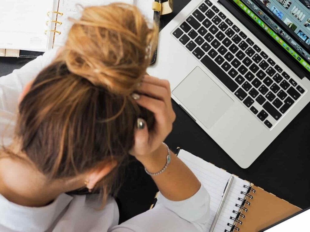 recessione salari lavoro academy rapido