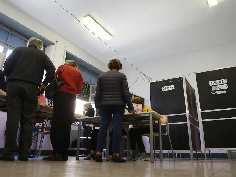 elezioni instant poll exit poll