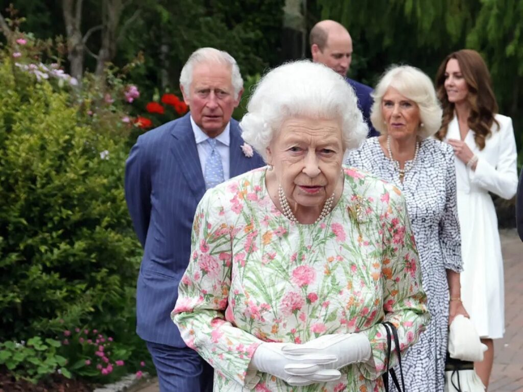 regina elisabetta II