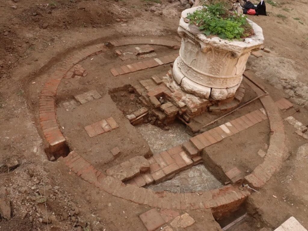 Palazzo dei Diamanti