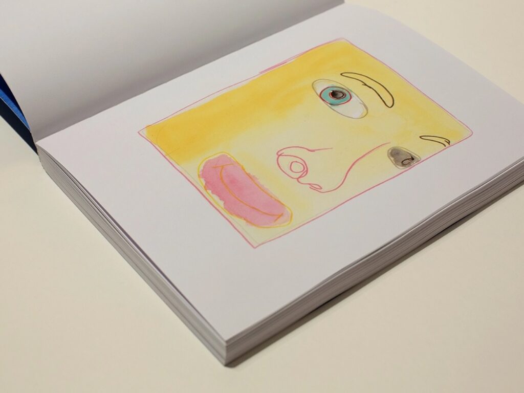 Lontano vicinissimo Ultrablu