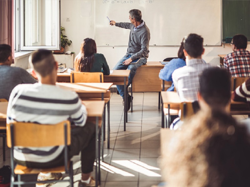 docenti insegnanti scuole superiori iscrizioni
