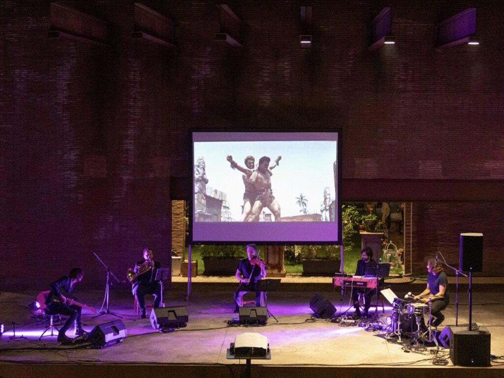 torso virile colossale