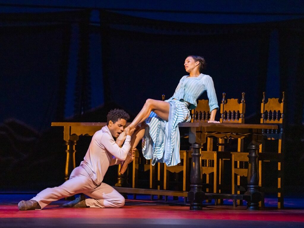 come l'acqua per il cioccolato