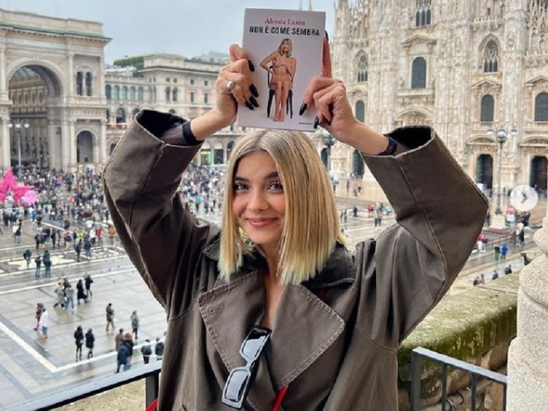 Alessia Lanza scala le classifiche con Non è come sembra - Corriere  Nazionale