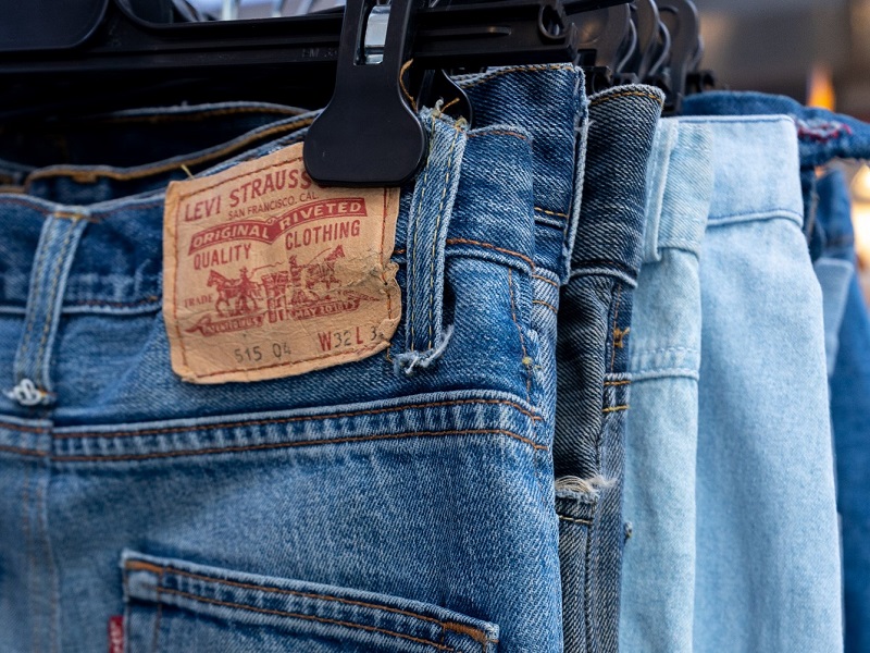 swap weeked east market