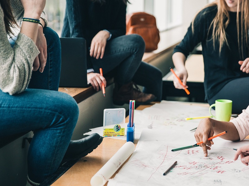 discriminazione oliver james settimana corta