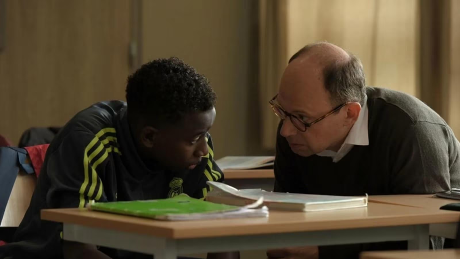 Il professore cambia scuola