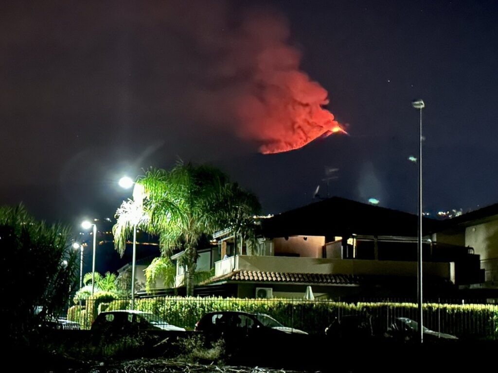 eruzione etna