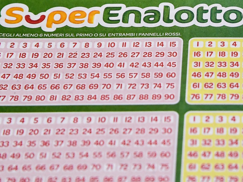 estrazione superenalotto numeri