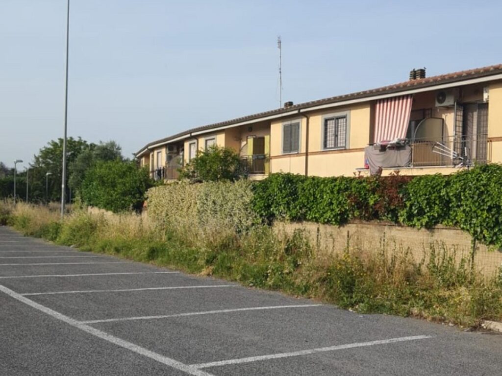 montespaccato case carabinieri polizia sfratto