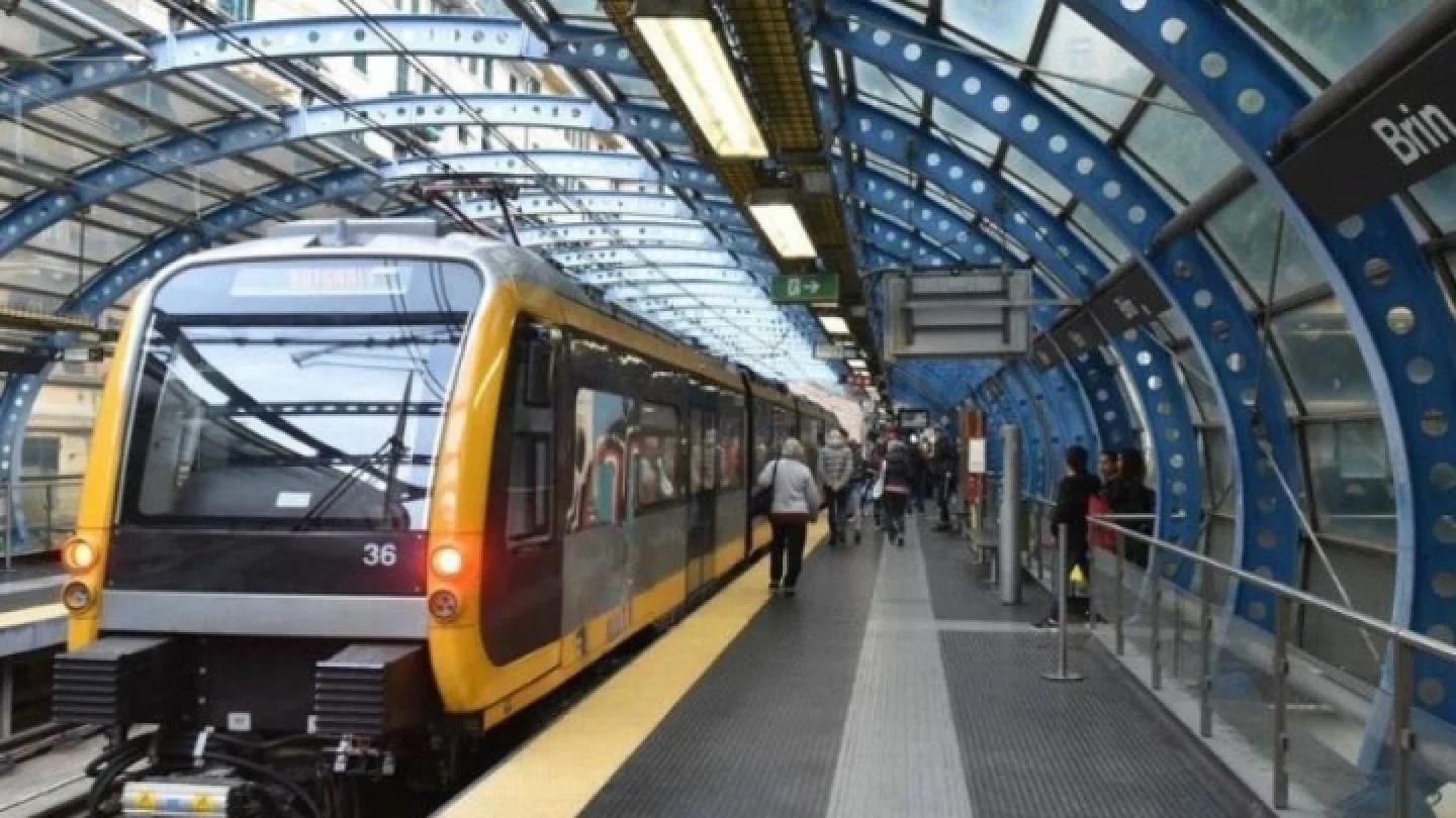 metro tram trasporti