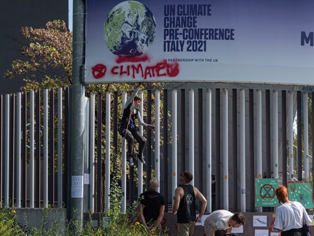 udienza attivisti extinction rebellion