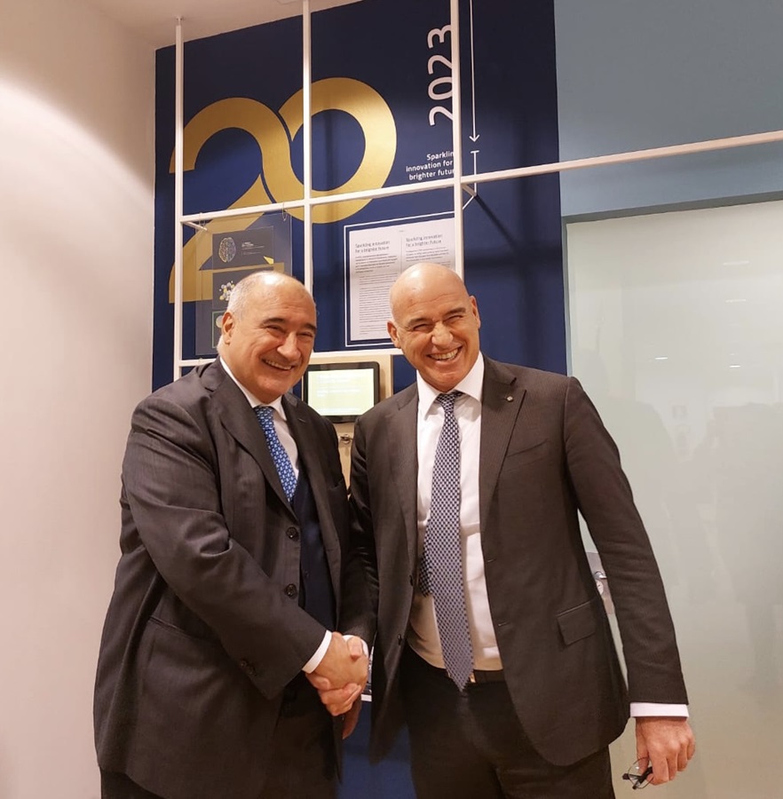 ANDREA SIANESI E FERRUCCIO RESTA