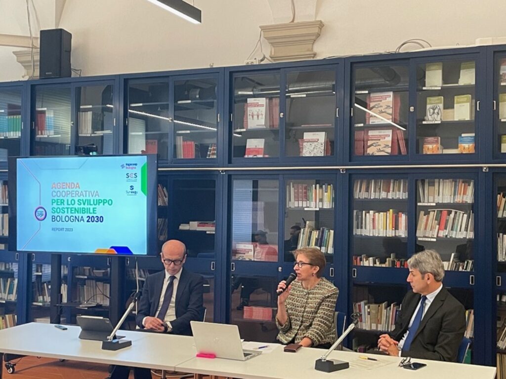 cooperative legacoop bologna