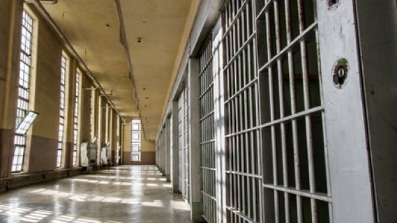 detenuti carcere suicidio terni