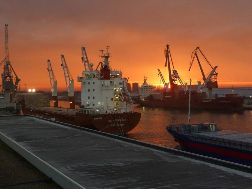 Euroports e BlueFloat Energy