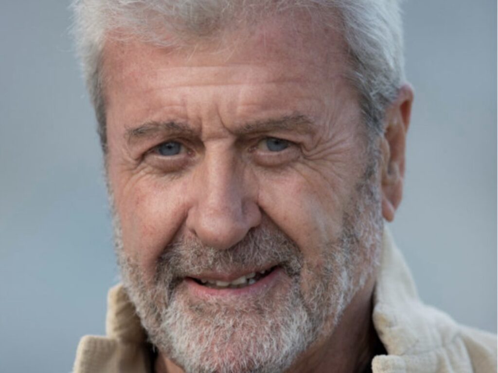 tutti giù per terra