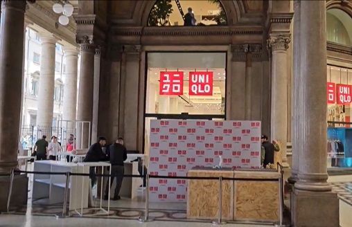 uniqlo roma