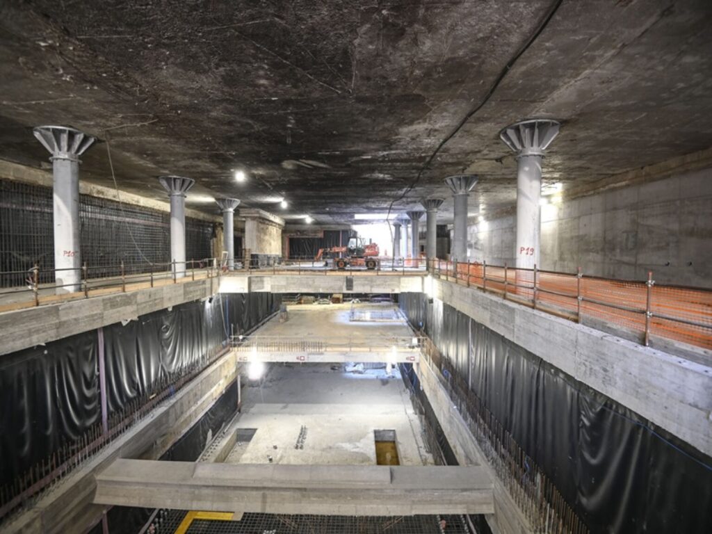 incidente cantiere napoli