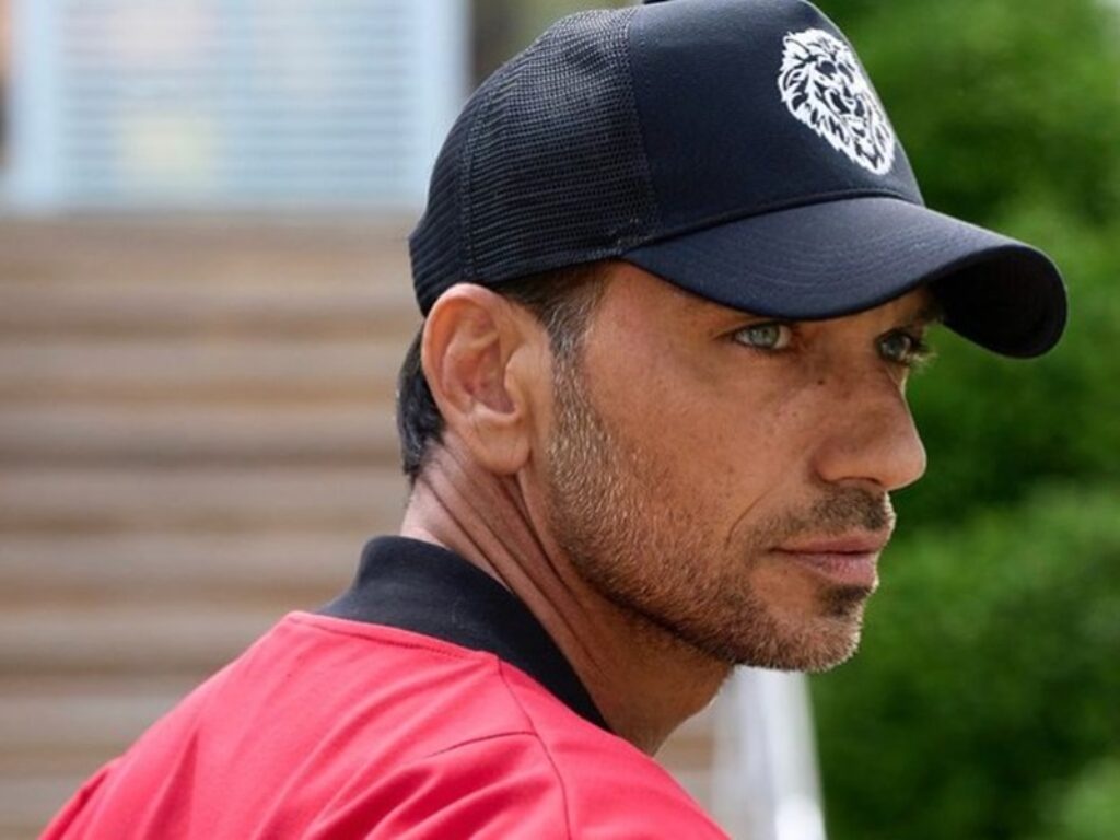 costantino vitagliano instagram