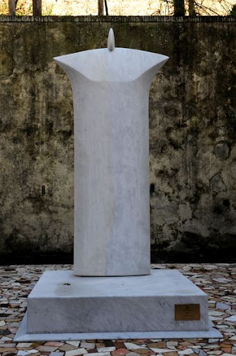 donna costantino nivola