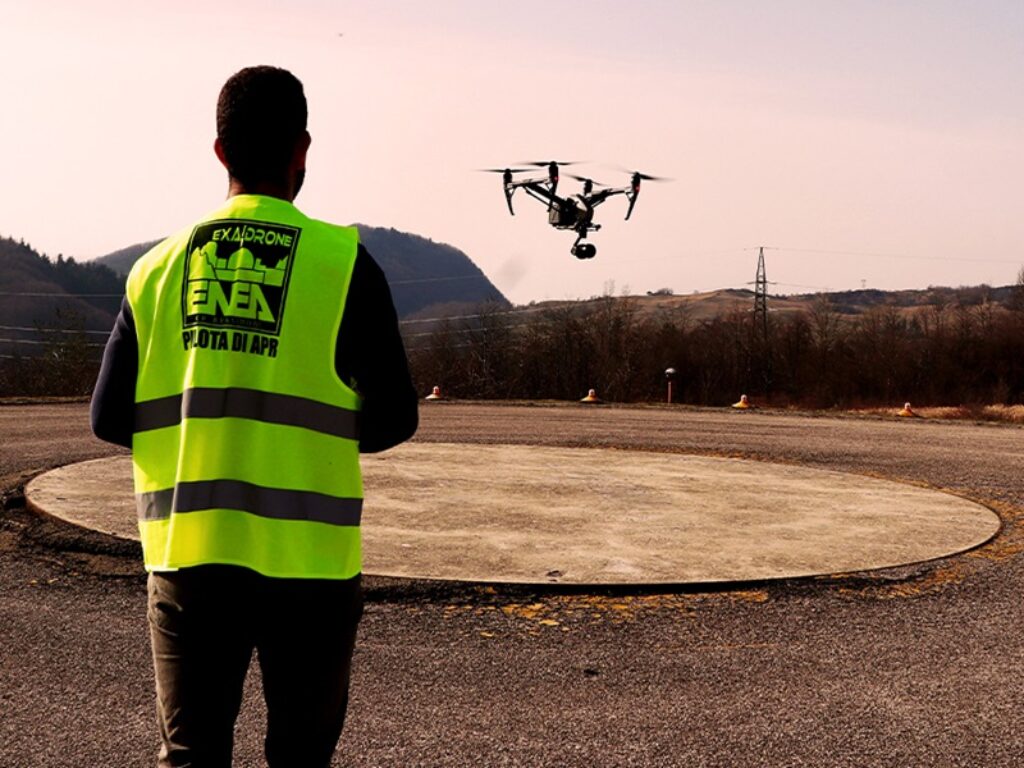 piloti droni