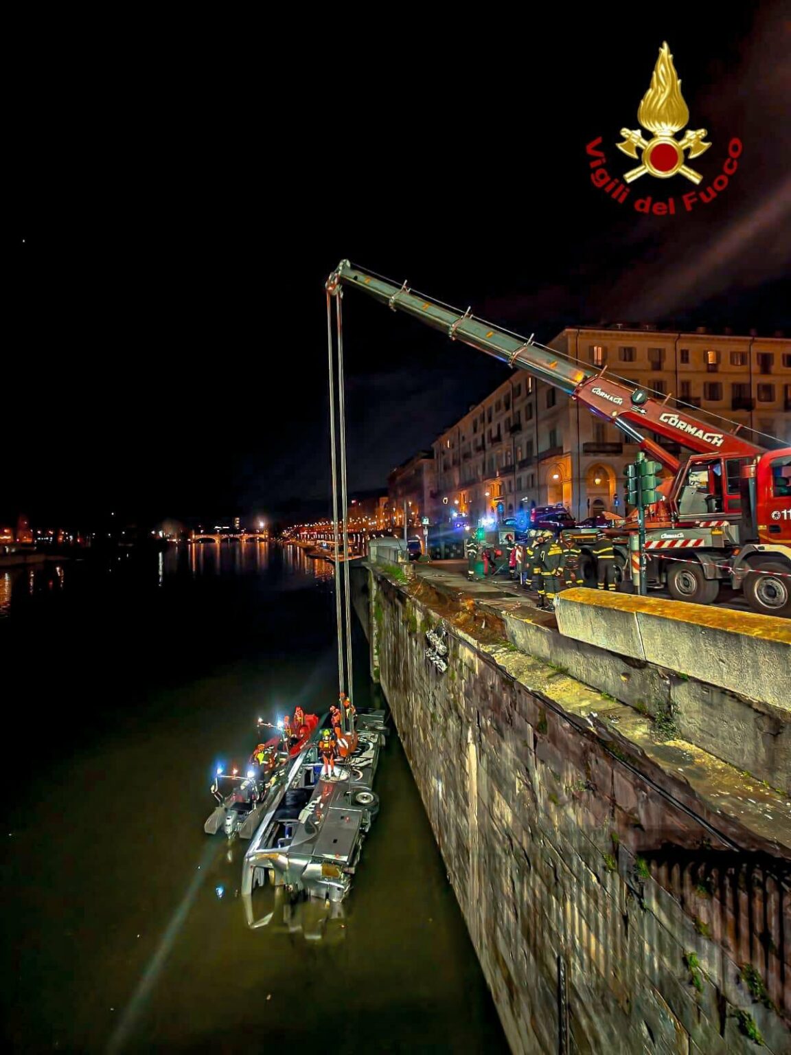 autobus fiume po torino