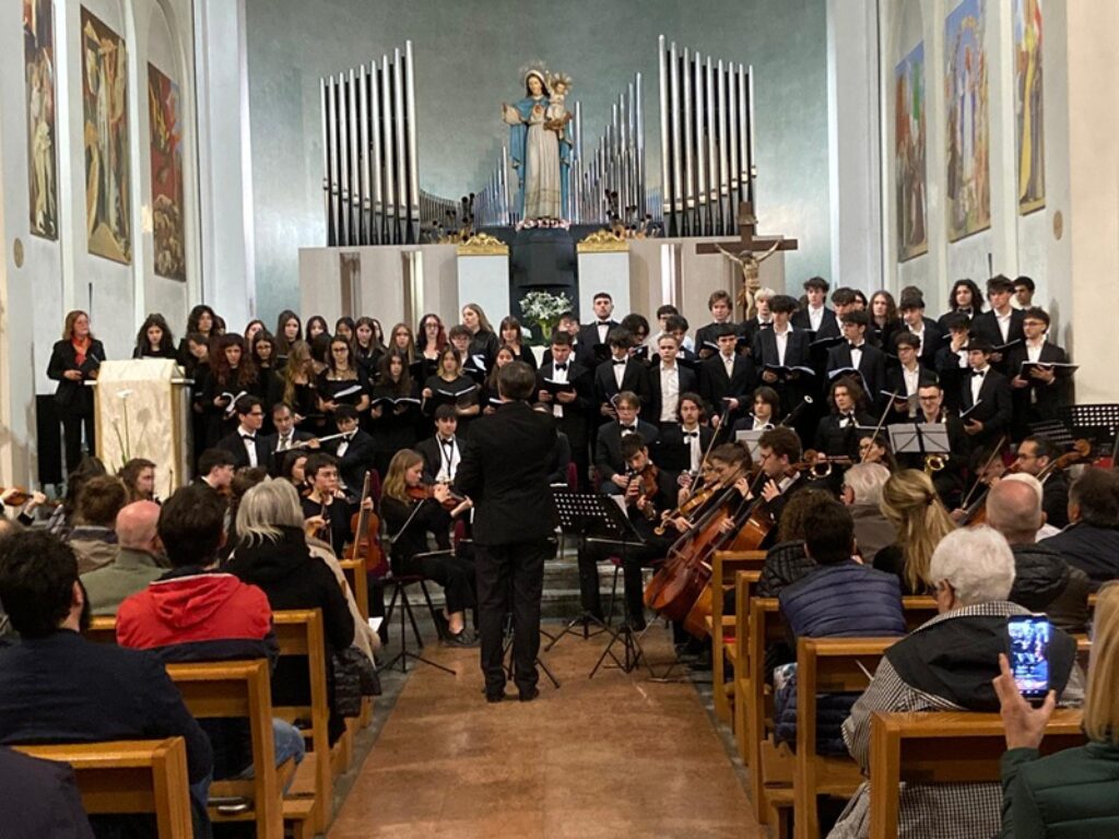 convergenze coro e orchestra del Marchesi