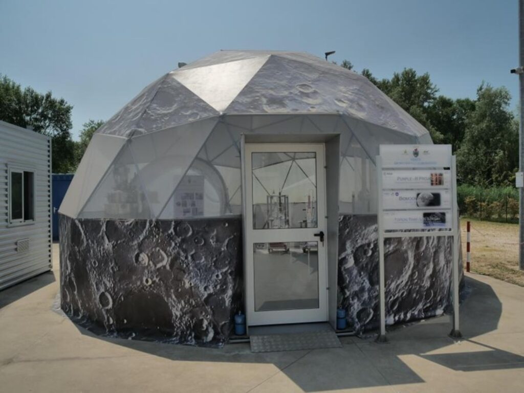 Microlife Space lab